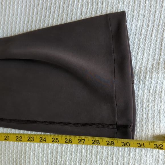 NWOT - lululemon Softstreme High Rise Pants Regular - Sequoia - Size 6 - Picture 9 of 9